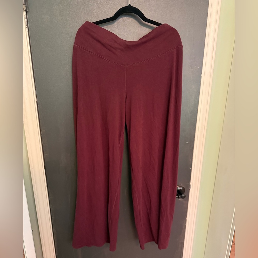 Old Navy Active Burgundy Extra Wide Leg Pants